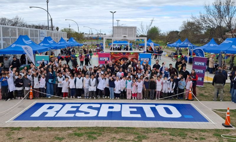 Jornada comunitaria y educativa en barrio Hume: el FAE y el municipio desplegaron políticas de cercanía en Rosario