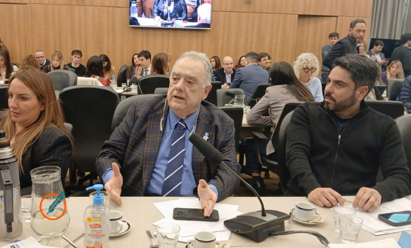 Eduardo Valdés cuestionó al Gobierno por el financiamiento de la discapacidad y el retiro de banderas de Malvinas