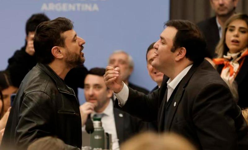 Grabois cruzó a legisladores libertarios por el fallo judicial contra la Ley de Tierras: «Vendepatrias, tienen la Corte comprada»