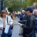 Adultos mayores le respondieron a Caputo: “Usted sí puede tener paciencia porque tiene millones en el extranjero”