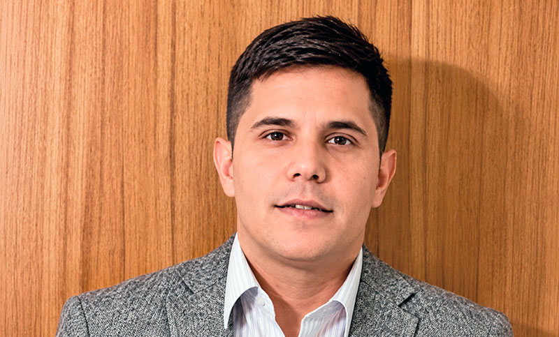 ¿Quién es el ex fiscal de Rosario detenido en una causa por delitos cometidos por funcionarios públicos?