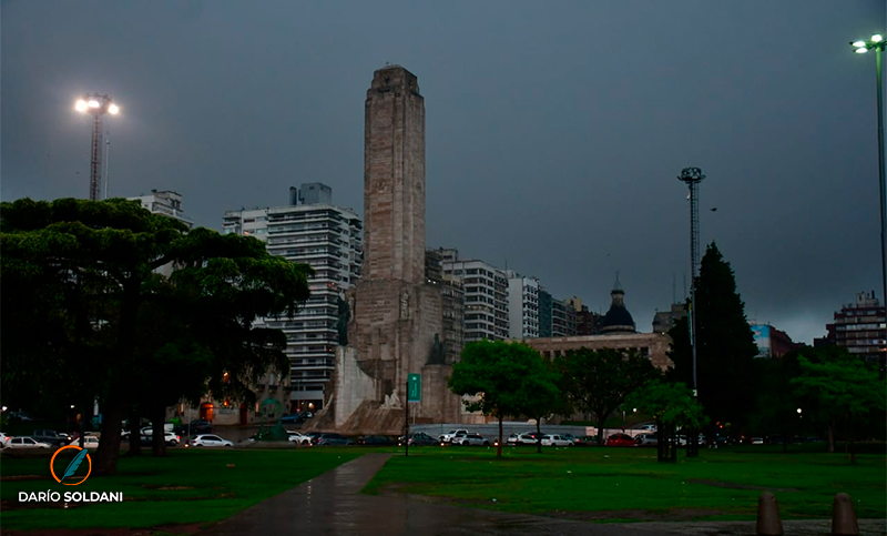 ¿Jueves con lluvias intensas?: alertan por tormentas fuertes en Rosario y la región 