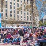 La UBA reclamó el cumplimiento de la Ley de Financiamiento Universitario en Plaza de Mayo