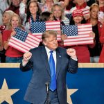 Oferta billonaria: Trump promete 5.000 dólares a cada adulto si los republicanos retienen el control del Congreso
