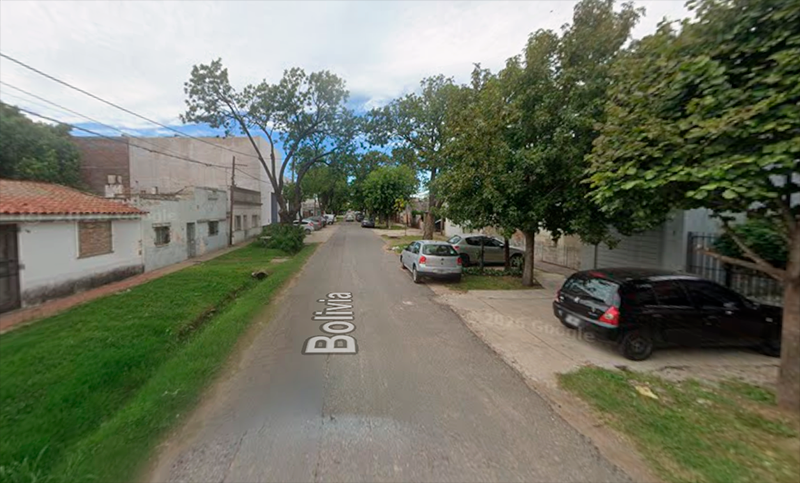 Detuvieron a una mujer policía y a otros dos hombres por apretar a un joven endeudado con prestamistas