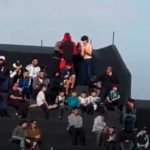 Fue a ver a la Selección al Coloso con camiseta de Central:  lo golpearon y se la robaron
