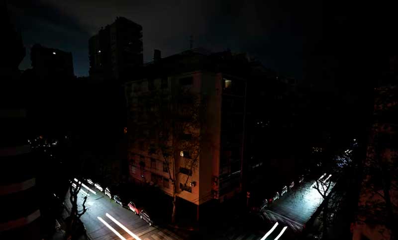 Un masivo apagón en Buenos Aires dejó a más de 600.000 personas sin luz durante varias horas