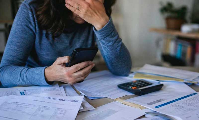 Crece el ahogo financiero en Rosario: exigen controles a billeteras virtuales y créditos digitales