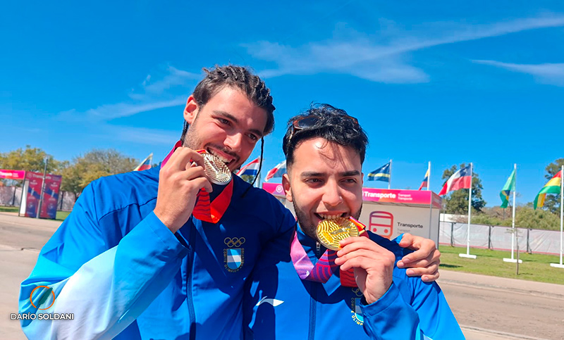 Servello, medalla de oro en esgrima con florete: “Que se haya llenado el estadio nos jugó muy a favor”