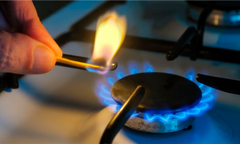 Boletas hasta un 80% más caras y subas en otros servicios: ¿cómo impacta en Rosario la eliminación del subsidio al gas?