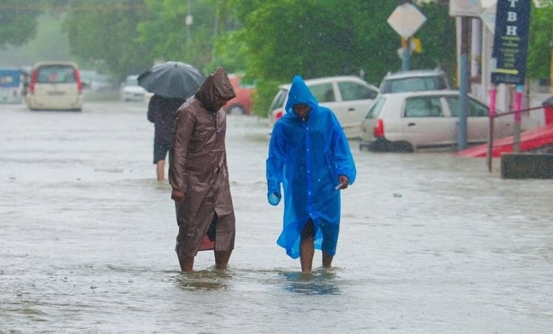 Inundaciones en India provocaron al menos 56 muertos