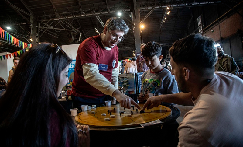 Los juegos de mesa pisan fuerte en Rosario: se viene un finde cargado de propuestas gratuitas en el Galpón 11 