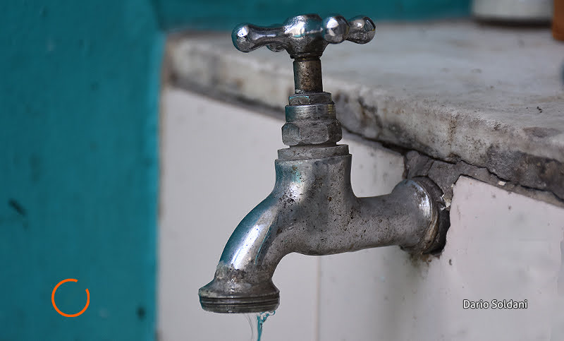 A estar atentos y hacerse de provisiones: corte total de agua en Rosario el domingo por trabajos programados
