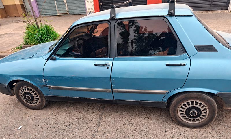 Conducía ebrio por bulevar Seguí, chocó un automóvil estacionado y al final lo detuvieron