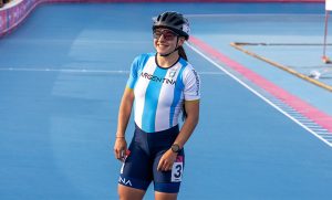 La rosarina Sagasti ganó la medalla de bronce en patinaje de velocidad