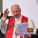 León XIV se reunirá con víctimas de abusos cometidos por miembros de la iglesia, en su paso por Latinoamérica