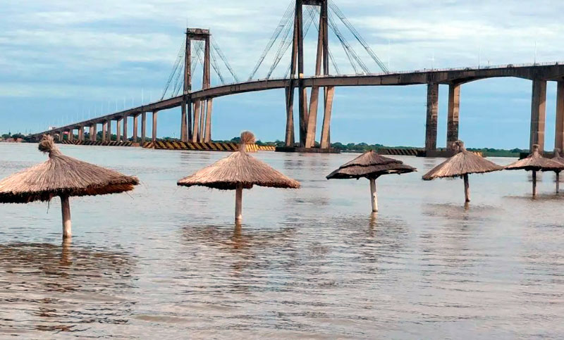 Corrientes bajo agua: la crecida del Paraná supera el nivel de evacuación y se esperan días críticos