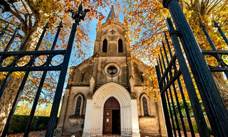 Buenos Aires: la Iglesia rechazó el uso de un templo de Ernestina para contenidos esotéricos y paranormales