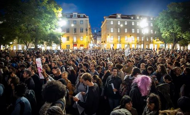 Miles de personas se volcaron a las calles de Portugal por la crisis de la vivienda