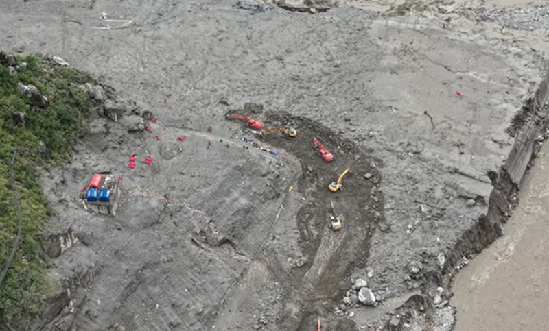 Fuerte terremoto de 7.0 sacudió el suroeste de China