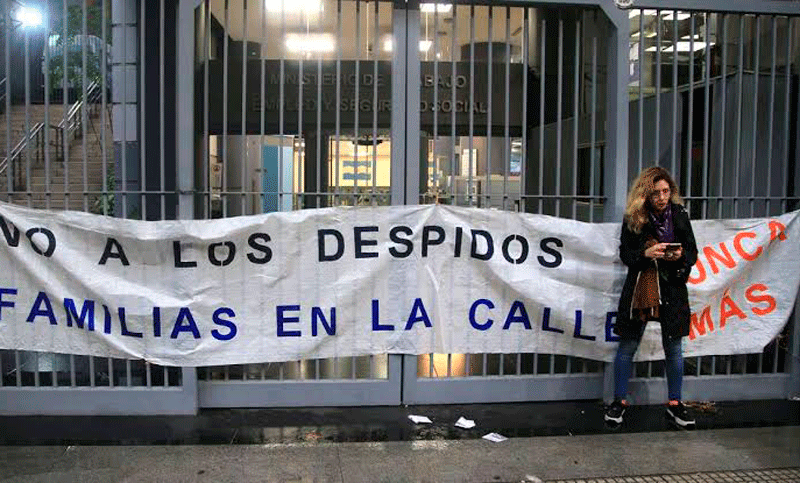 Ajuste en el Estado: en la era Milei se perdieron más de 75.000 puestos de trabajo en el sector público nacional