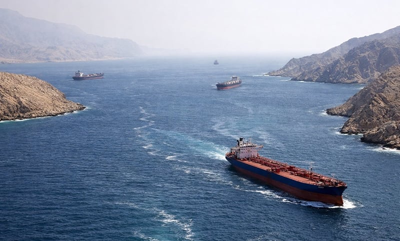 Irán consideró insuficiente la respuesta de Estados Unidos y mantendrá cerrado el estrecho de Ormuz