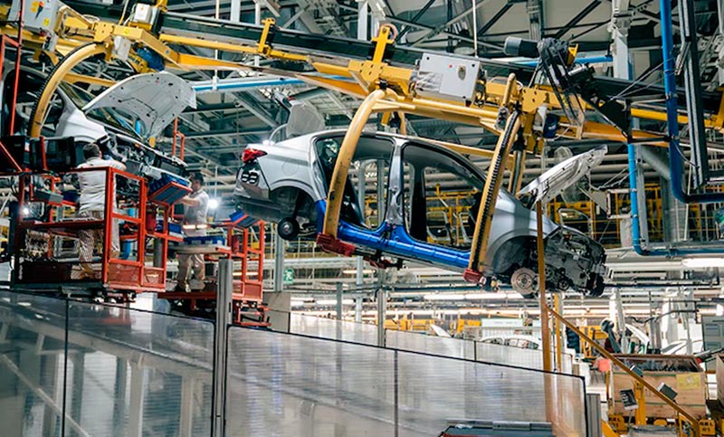 Tras dos trimestres consecutivos de caída y pese al relato del Gobierno, la economía entró en recesión técnica