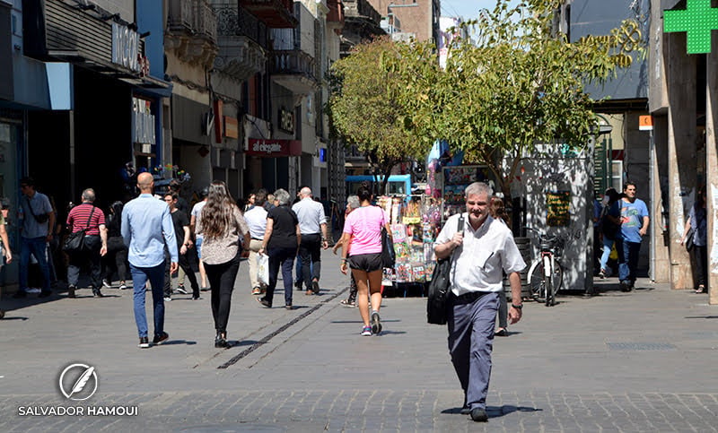 Milei, Pullaro, Javkin, seguridad, empleo, economía: ¿qué piensan los rosarinos sobre la actualidad política y la realidad social?