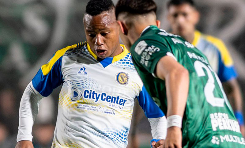 Avila apareció como nueve y Central empata 1-1 ante Sarmiento