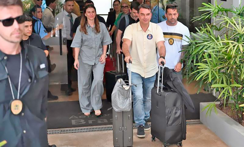 La Policía Federal de Brasil aclara que Flávio Bolsonaro no es prófugo