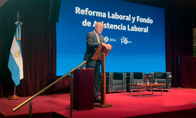 La Bancaria repudia a Sturzenegger por dar una capacitación en el Banco Nación «al que odia»
