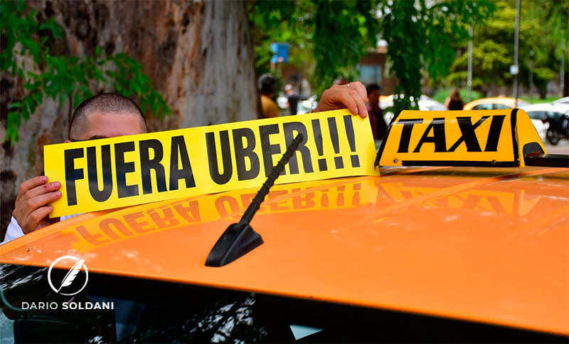 Javkin le metió presión a los concejales de LLA por Uber y Didi: “Es un jueguito medio caprichoso”