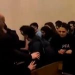 Estudiantes ingresaron a la Secretaría de Educación para exigir el cumplimiento de la Ley de Financiamiento Universitario