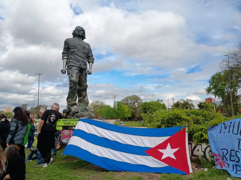 Acto en Rosario por los 59 años de la muerte del Che Guevara