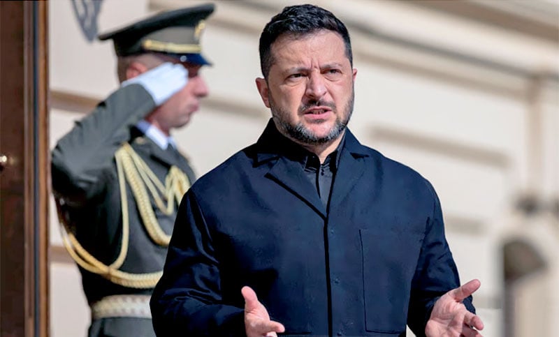 Zelenski dice que competiría en elecciones presidenciales si Ucrania vota en plena guerra