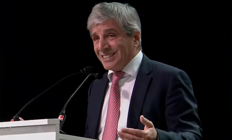 Caputo estuvo en Rosario y celebró el Rigi: “Se van a generar 250.000 empleos bien remunerados y formales”