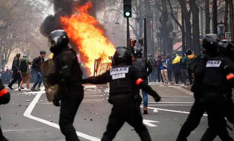 Francia: más de 1.200 detenidos tras una jornada de protestas y disturbios