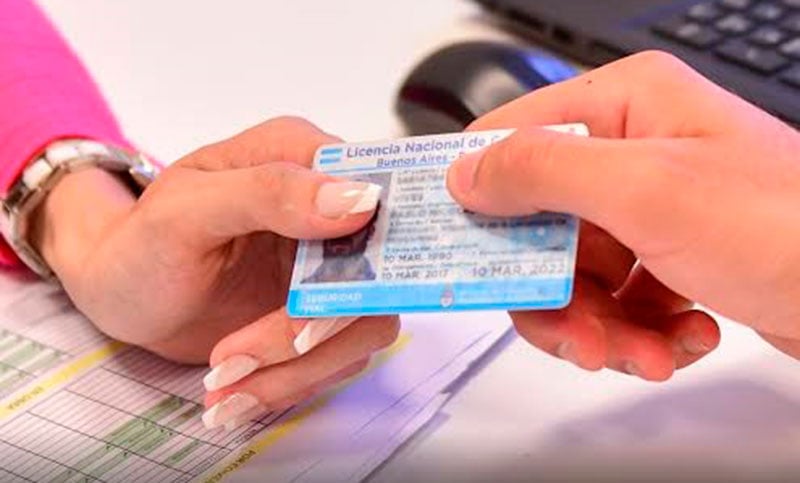 Villa Gobernador Gálvez: se presentó un proyecto para prohibir el bloqueo del carnet de conducir por multas de otras juridicciones