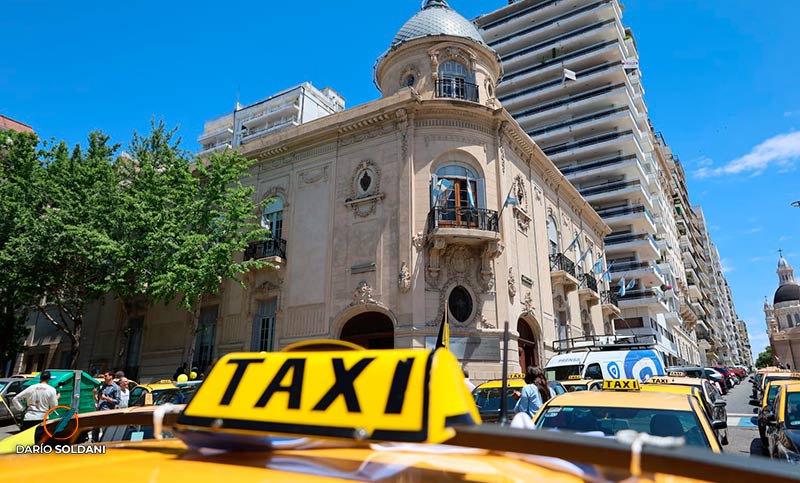 Protestas de taxistas por la regulación de Uber: “Nos rompieron para precarizarnos”