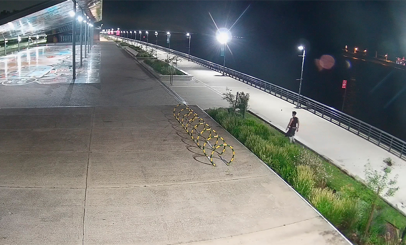 Un hombre de 32 años fue detenido por arrancar plantas en la costanera rosarina
